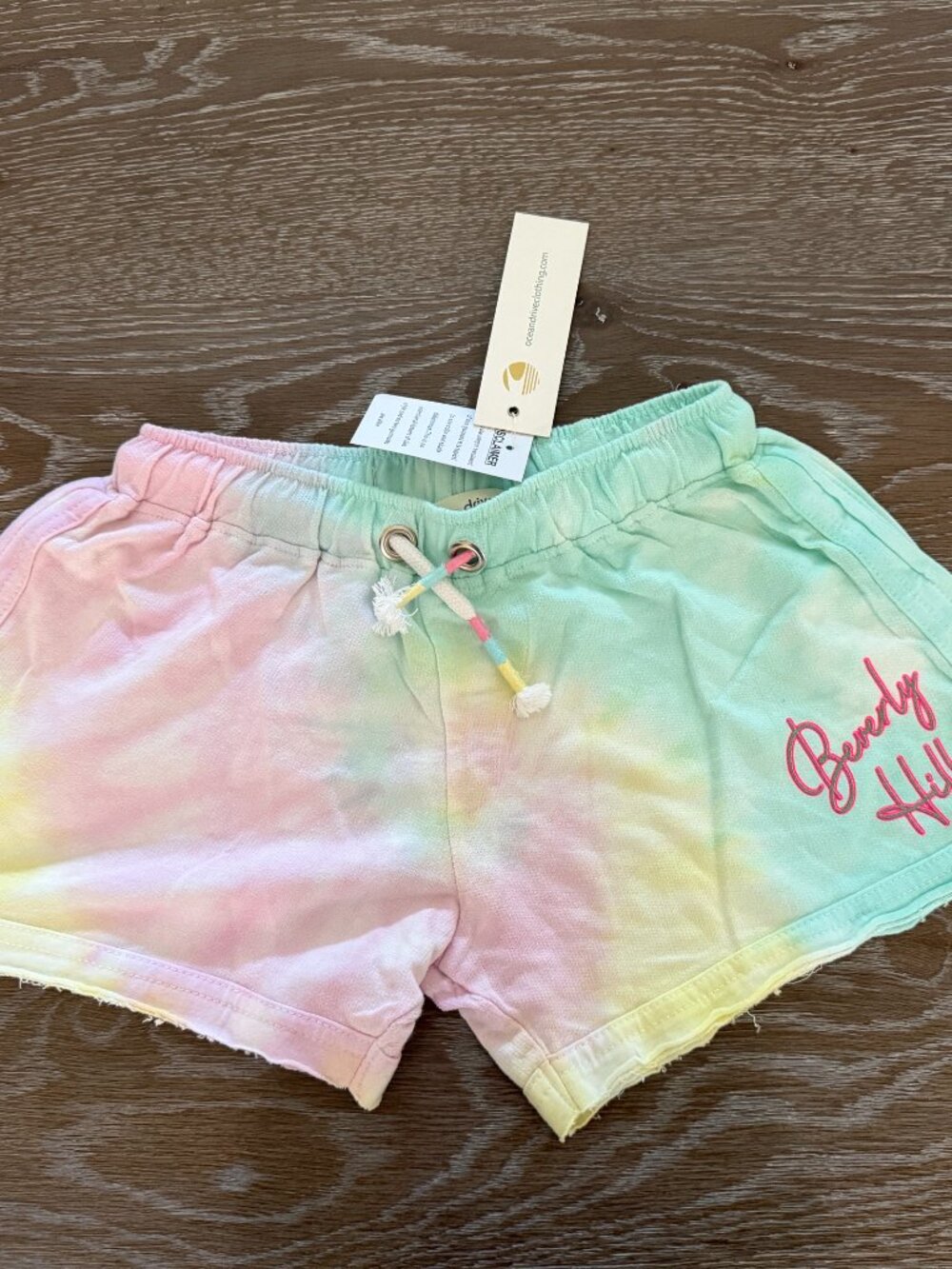 NWT!  Girls Ocean Drive tie dye elastic waist pull on shorts size Medium